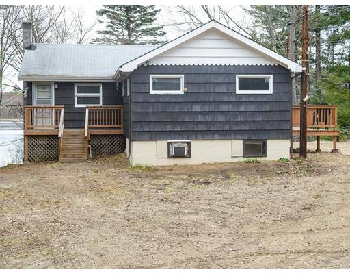 14 Off Shore Dr, Charlton, MA 01507