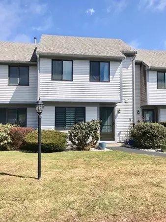 111 Crescent Ln #111, Brewster, MA 02631