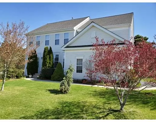 445 Raymond Rd, Plymouth, MA 02360