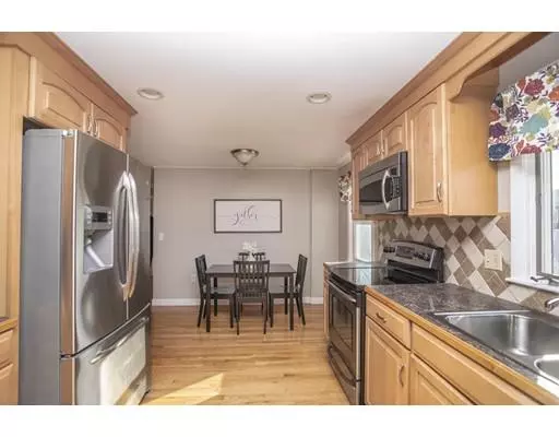 North Attleboro, MA 02760,19 William Tanner Ave