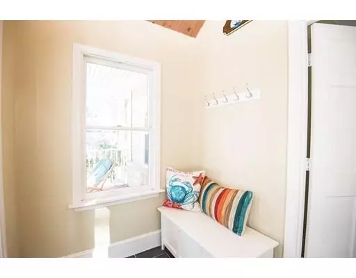 Hingham, MA 02043,232 Cushing Street
