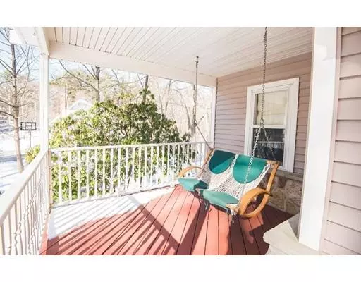 Hingham, MA 02043,232 Cushing Street