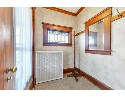 Agawam, MA 01001,107 Maple St