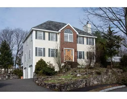8 Limewoods Dr, Saugus, MA 01906