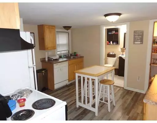 Palmer, MA 01069,17 Dublin St