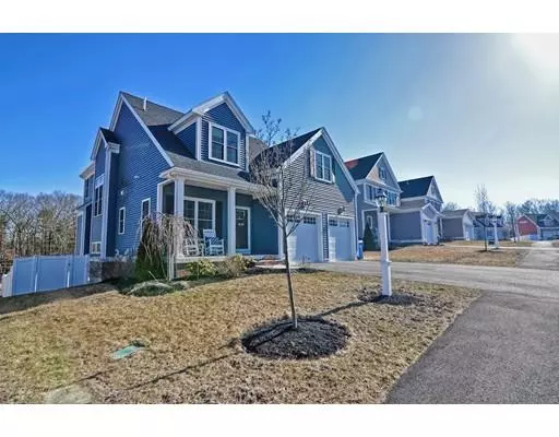 140 Red Fox Run, Wrentham, MA 02093