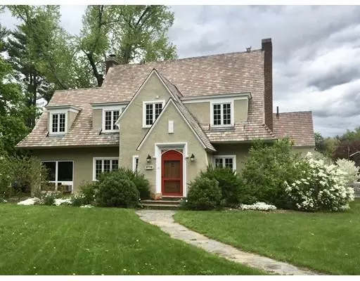 387 Prospect St, Northampton, MA 01060