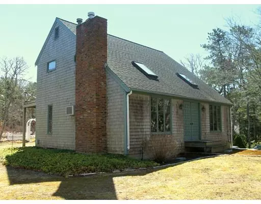 133 Depot Rd, Harwich, MA 02645