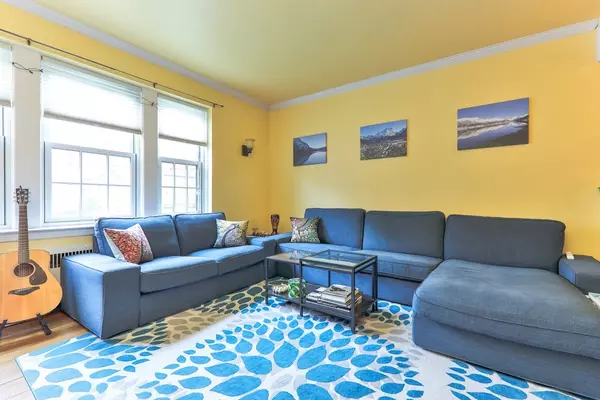 Brookline, MA 02446,31 Park St #1