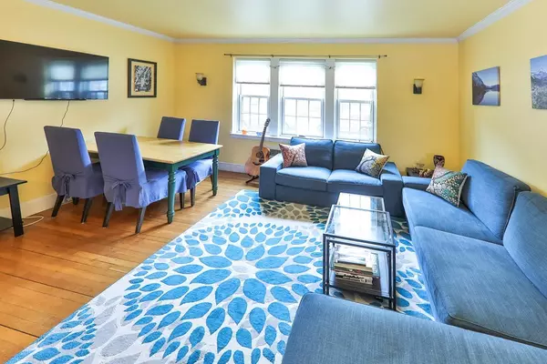 Brookline, MA 02446,31 Park St #1