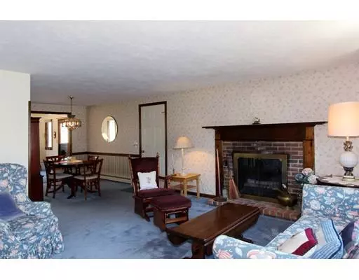 Brewster, MA 02631,166 Beechtree Dr