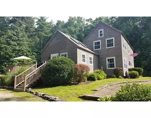 Atkinson, NH 03811,17 Pine Knoll Drive