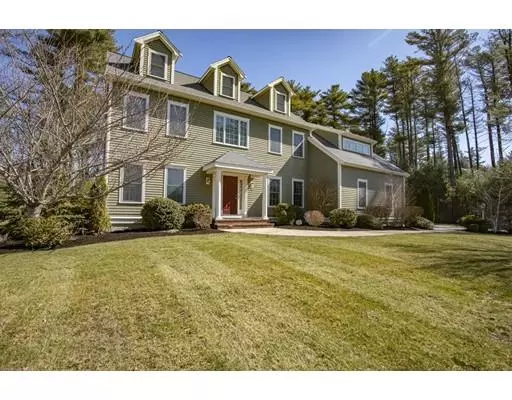 34 Fair Lane, Raynham, MA 02767