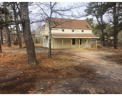 587 State Highway Route 6, Wellfleet, MA 02667