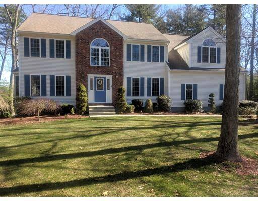 4 Emerson Rd, Hudson, MA 01749