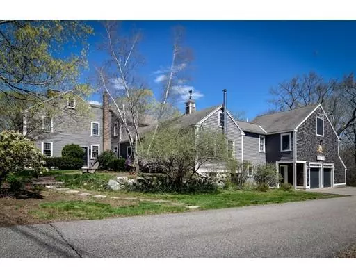 256 Pleasant Street, Millis, MA 02054