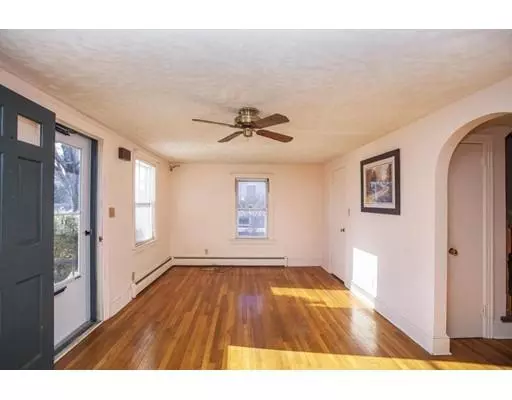 Swansea, MA 02777,43 Munsey