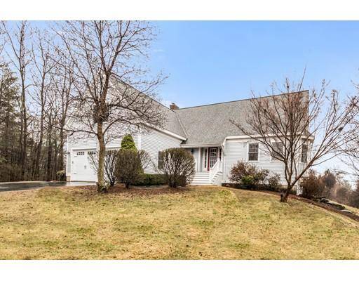 323 Hill Road, Boxborough, MA 01719