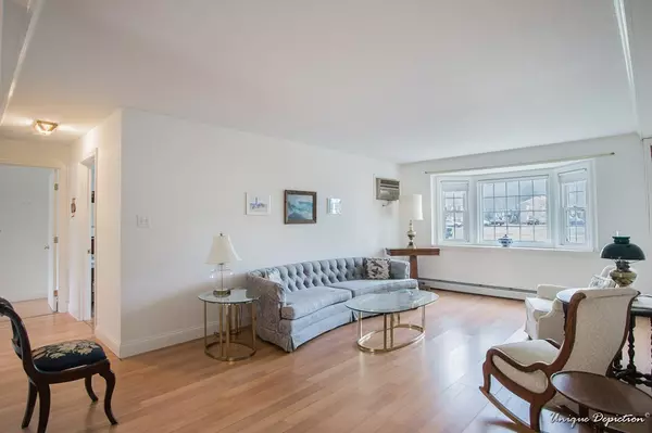 Andover, MA 01810,30C Washington Park Drive #10