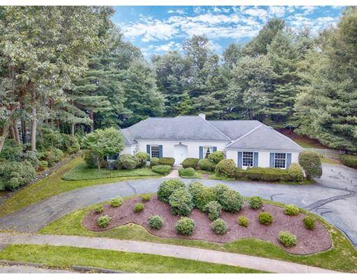 200 Tanglewood Dr, Longmeadow, MA 01106