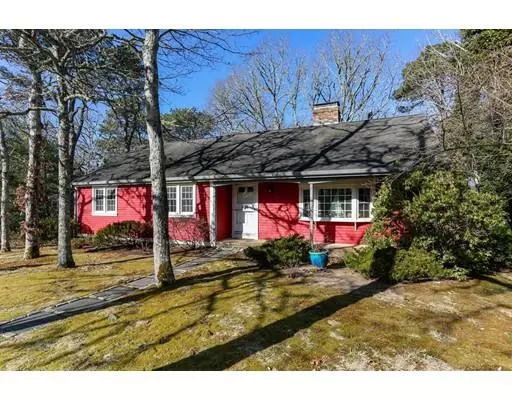 12 Elm, Harwich, MA 02645