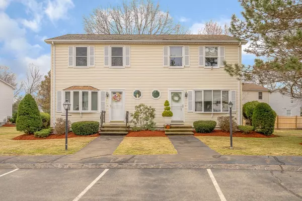 18 Northwoods Circle #18, Woburn, MA 01801