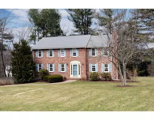 18 Fox Hill Rd, Shrewsbury, MA 01545