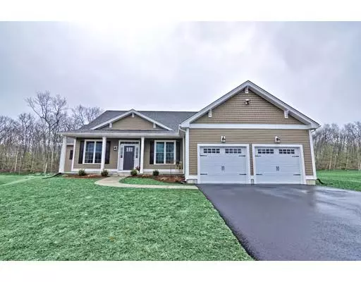 72 Rifleman Way, Uxbridge, MA 01569