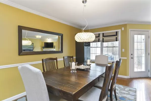 Abington, MA 02351,111 Hampton Way #111