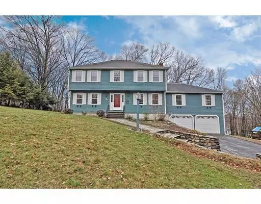 Milford, MA 01757,61 Sunset Dr