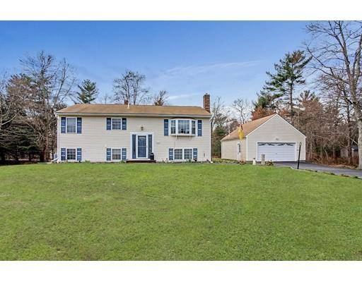 35 Church St, Berkley, MA 02779