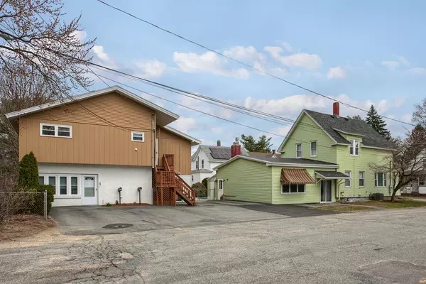 29 Connors St, Fitchburg, MA 01420