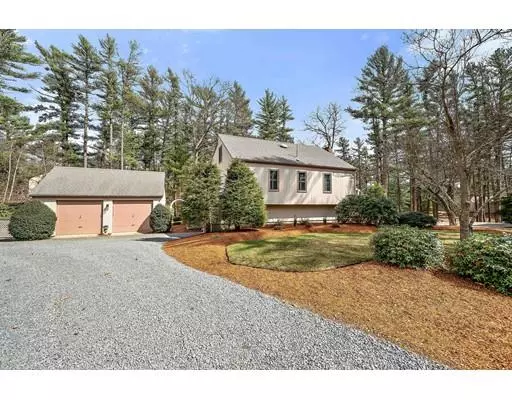 4 Trout Farm Lane, Duxbury, MA 02332