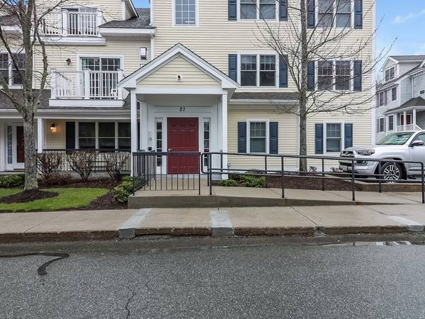 21 Maple Street #D, Canton, MA 02021