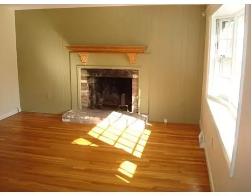Yarmouth, MA 02675,25 Lucerne Dr