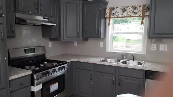 West Bridgewater, MA 02379,21 E J Medairos Way