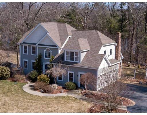 4 Tobin Dr, Dudley, MA 01571