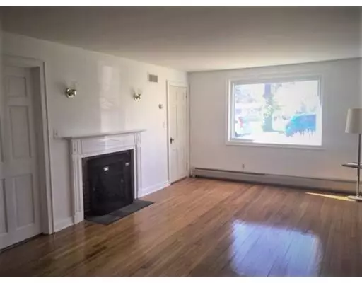 Swansea, MA 02777,61 Shawmut Ave