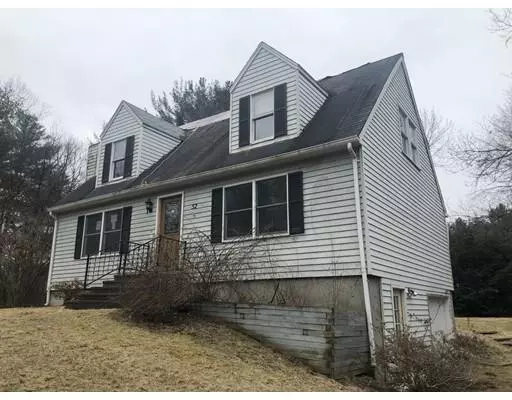 52 Horseshoe Cir, Ware, MA 01082