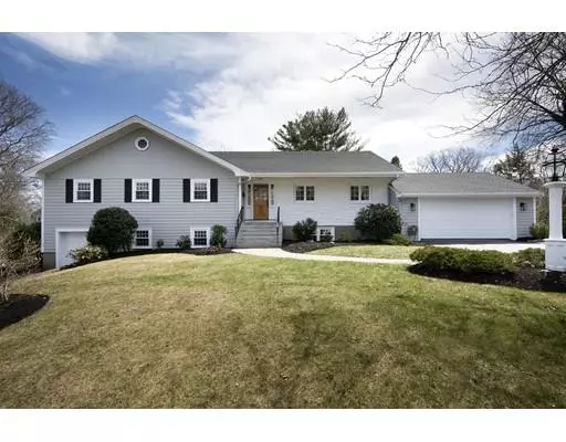 1 Manor Drive, Hingham, MA 02043