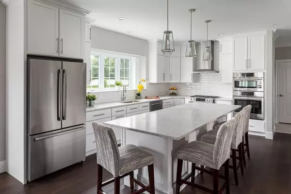 Holliston, MA 01746,20 Summit Pointe (Lot 12)