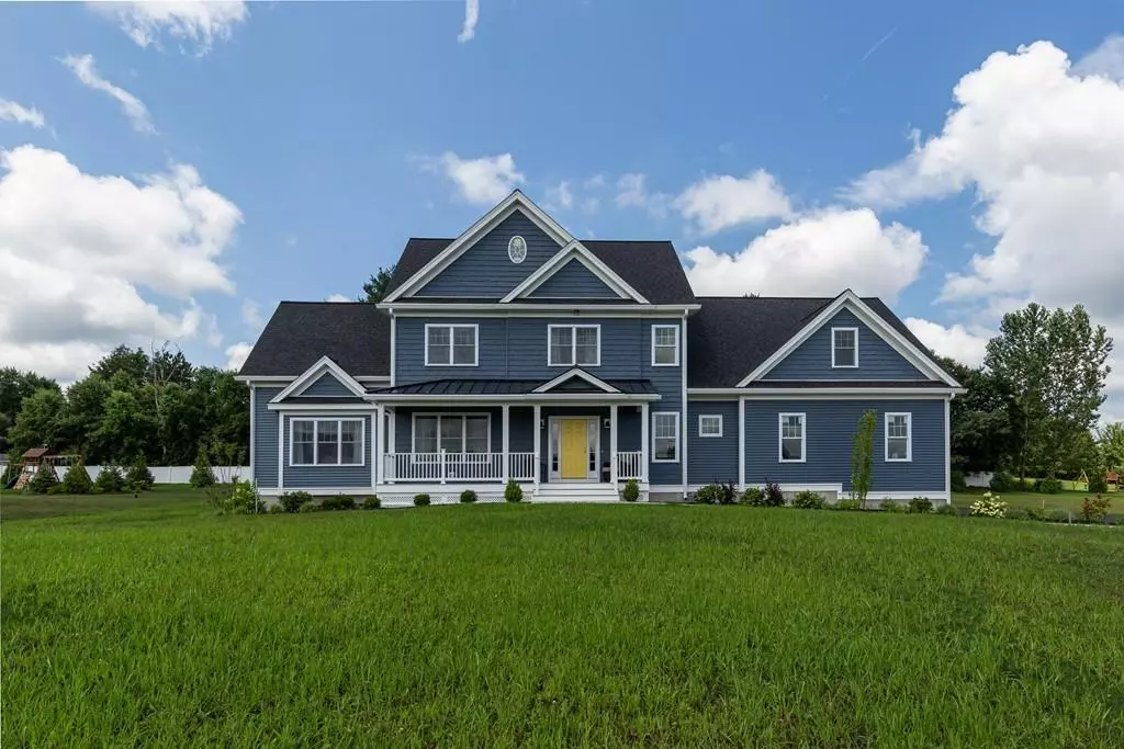 Holliston, MA 01746,20 Summit Pointe (Lot 12)