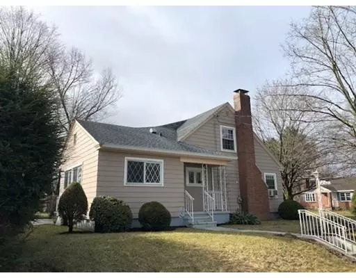 4 Linda Ave, Auburn, MA 01501