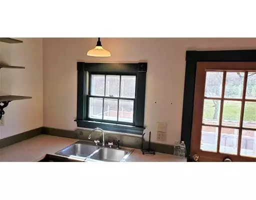 East Bridgewater, MA 02333,264 Spring St