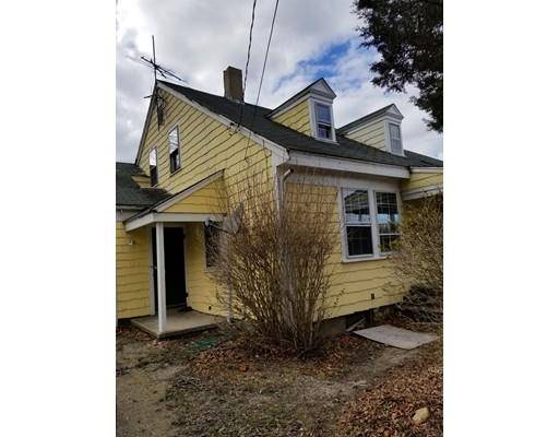 6 Marconi St, Bourne, MA 02532