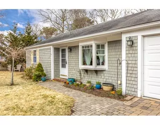 Yarmouth, MA 02673,28 Hialeah Avenue