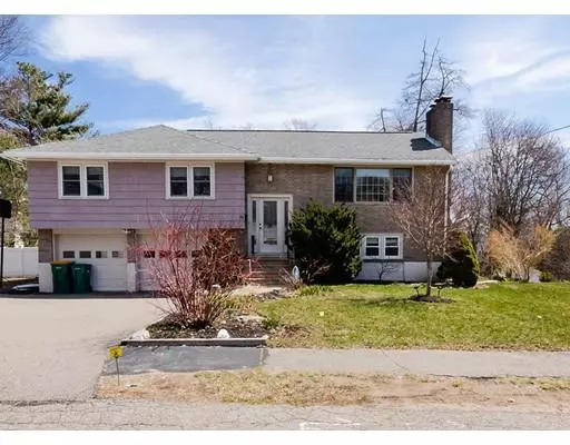 32 Wood Dr., Norwood, MA 02062