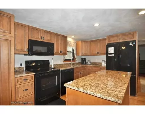 Seekonk, MA 02771,146 Cherry Hill Dr