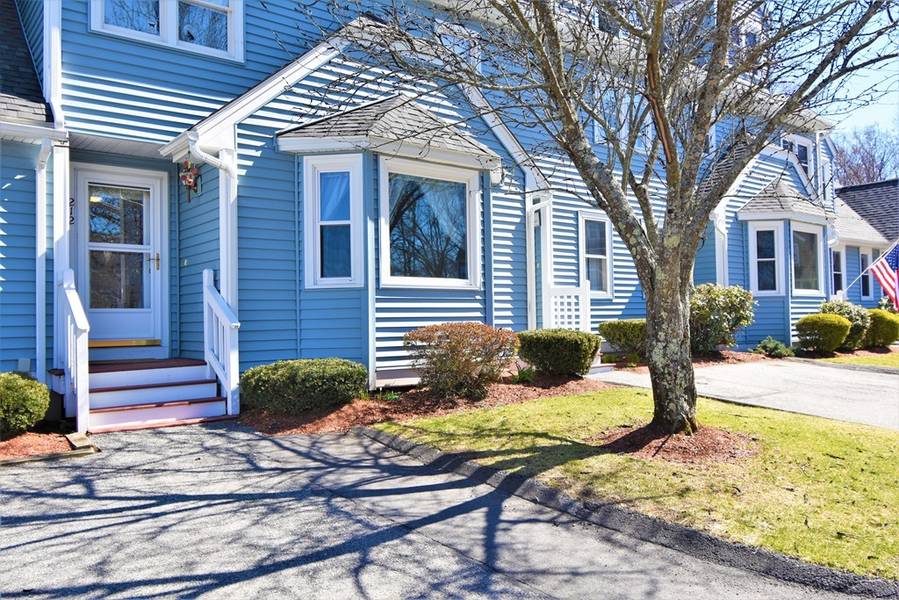 212 Merrimack Meadows Ln #179, Tewksbury, MA 01876