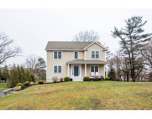 82 Almeida Rd, Rehoboth, MA 02769